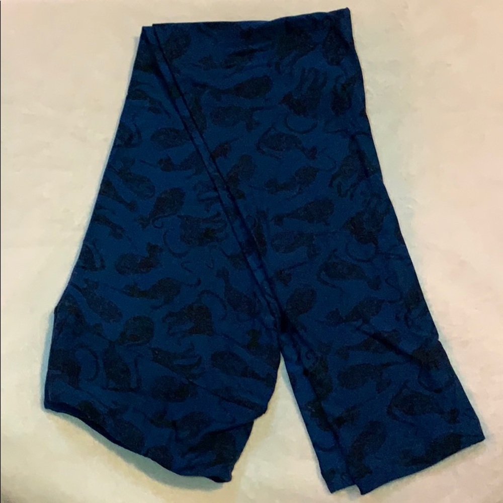 LuLaRoe TC Halloween stretching green eyed cats